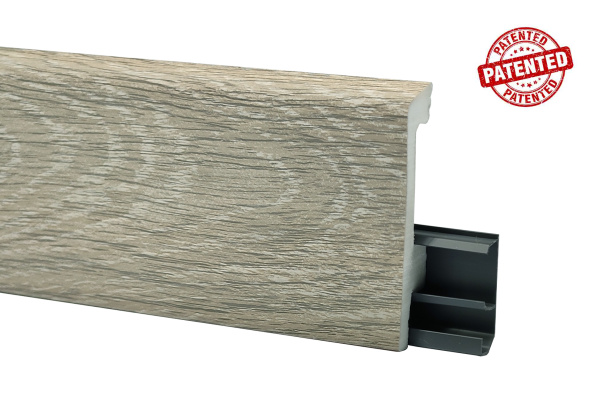 Плинтус HDPS напольный WINART PRO универсальный монтаж с тиснением 80мм, 2,0м Quadro Pro Дуб Гри WP046